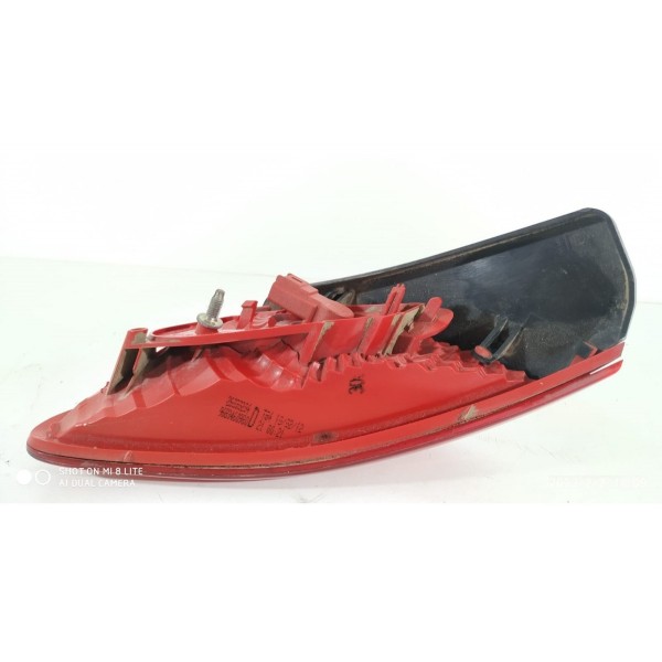 Lanterna Tampa Peugeot 3008 Direita 2012/2016 Orig