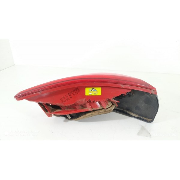 Lanterna Tampa Peugeot 3008 Esquerda 2012 A 2016 Orig