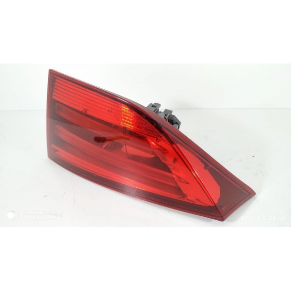 Lanterna Bmw X1 Direita Tampa 2009/2013 Orig Det Direito/passageiro Vermelho