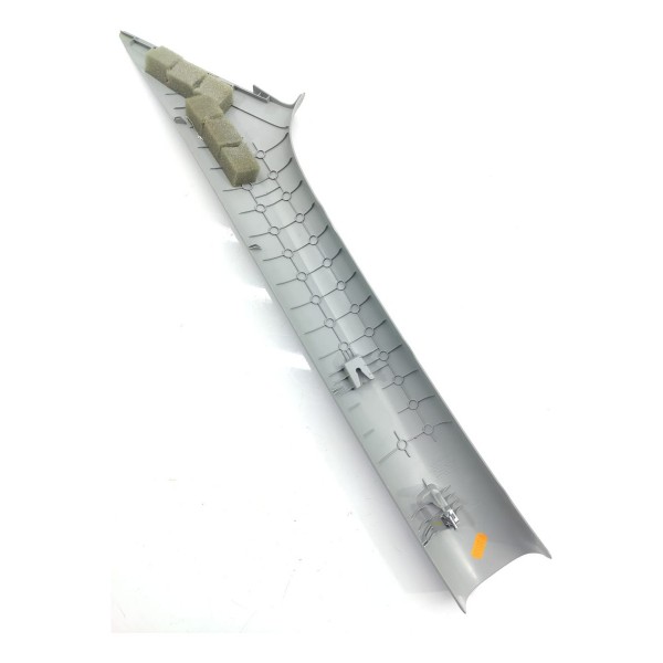 Moldura Coluna Parabrisa Dir Cruze 2017/2023 84207674