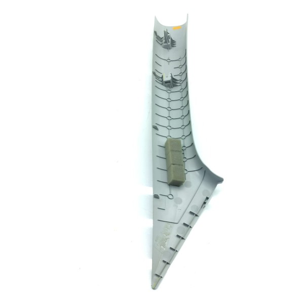 Moldura Coluna Parabrisa Cruze Direita 2017/2023 39045144