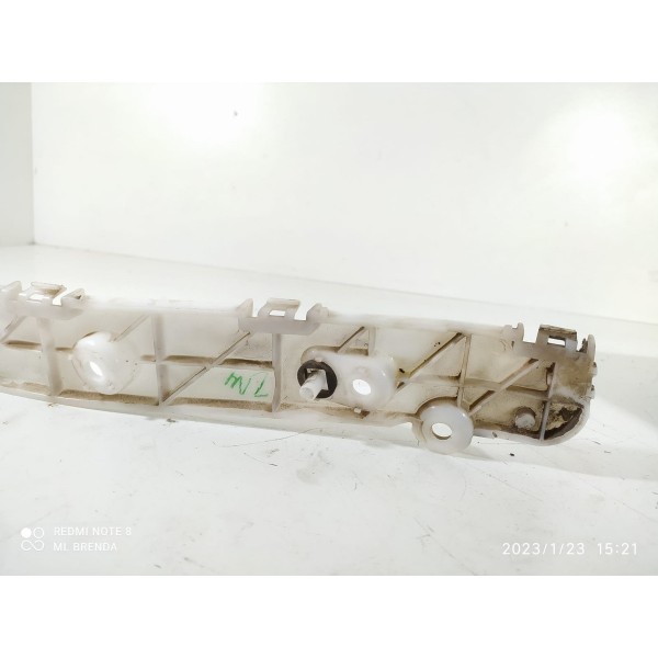 Guia Parachoque Ecosport Traseiro Esq 2013/2017 Cn1517a882a