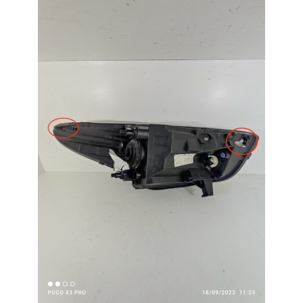 Farol Ford Ka 2015 2016 2017 2018 Esquerdo Detalhe  / 479