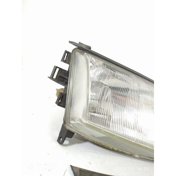 Farol Vectra Direito 1997 Orig Detalhe Direito/passageiro