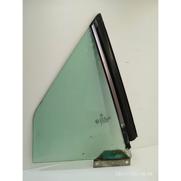 Vidro Lateral Direito Mercedes Slk 230 1999 Verde-escuro