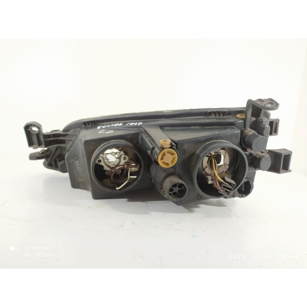 Farol Vectra Direito 1997 Original  Detalhe