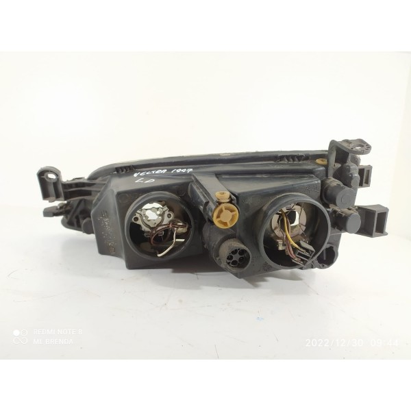 Farol Vectra Direito 1997 Original  Detalhe