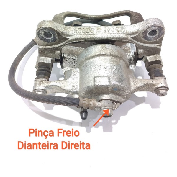 Pinca Toyota Corolla  Dianteira Direita 2019/2024