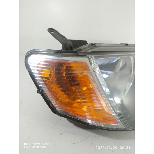 Farol Mitsubishi Triton Direito 2008/2012 Detalhe Esquerdo/motorista