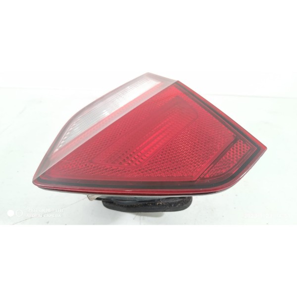 Lanterna Tampa Tras Voyage Direita G6 G7 G8 2016 Original