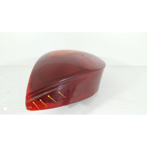 Lanterna Ford Ka Esquerda 1997 Detalhe