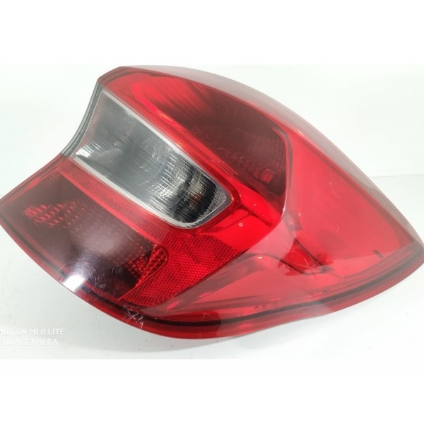 Lanterna Ford Ka Hatch Direita 2015 2016 2017 2018 Det