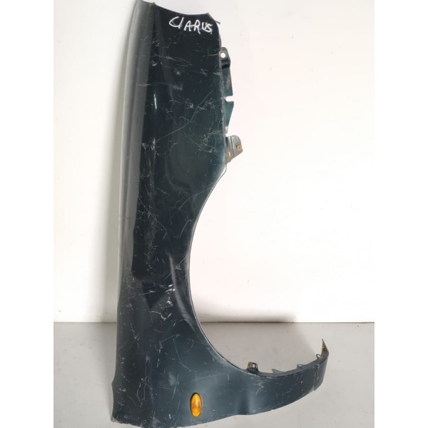 Paralama Kia Clarus 1998 Direito Detalhe