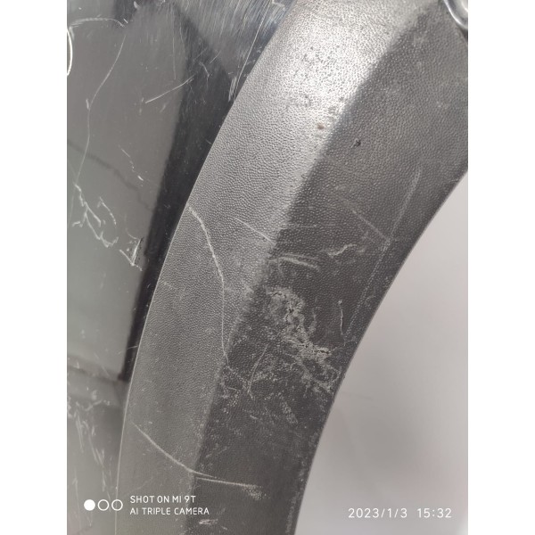 Paralama Saveiro Direito 2010 Detalhe