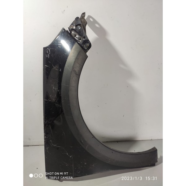 Paralama Saveiro Direito 2010 Detalhe