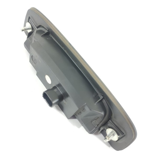 Macaneta Tampa Traseira Cruze 2017/2023 060769005