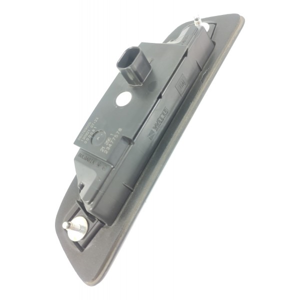 Macaneta Tampa Traseira Cruze 2017/2023 060769005