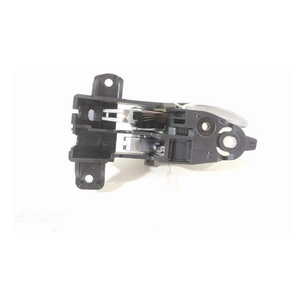 Maçaneta Interna Toro Renegade Dianteira Esq  2015/2021