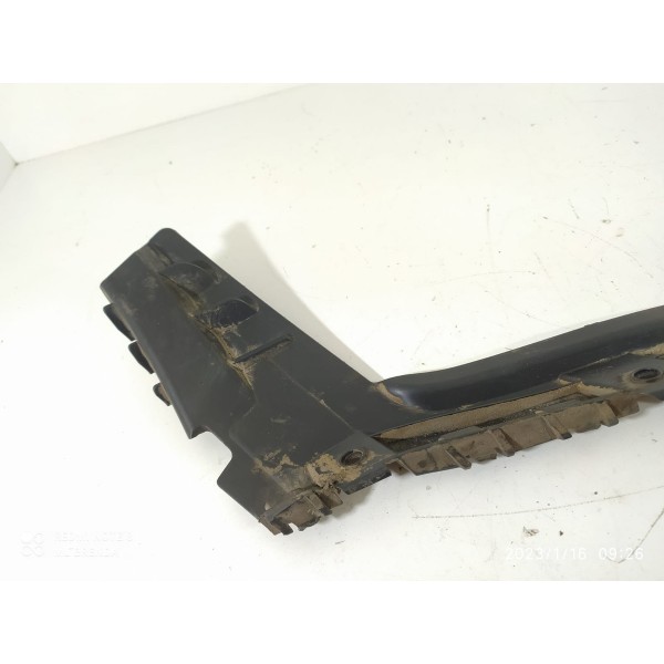 Guia Parachoque N Fiesta Traseiro Direi  2013/17 C1bb17a881a