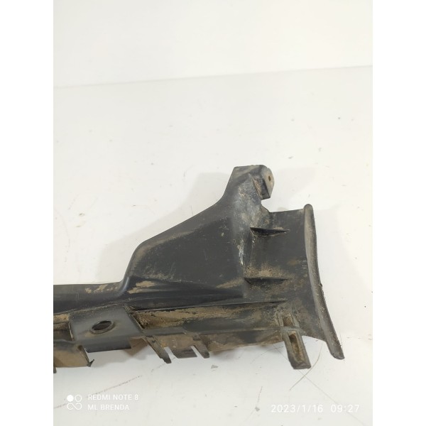 Guia Parachoque N Fiesta Traseiro Direi  2013/17 C1bb17a881a