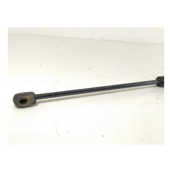 Amortecedor Tampa Traseira New Fiesta 13/18 D3bba406a10aa