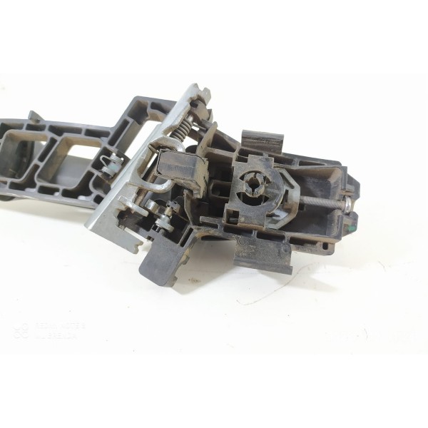 Maçaneta New Festa Traseira Esquerda 2014 8a61a224a37 /24189