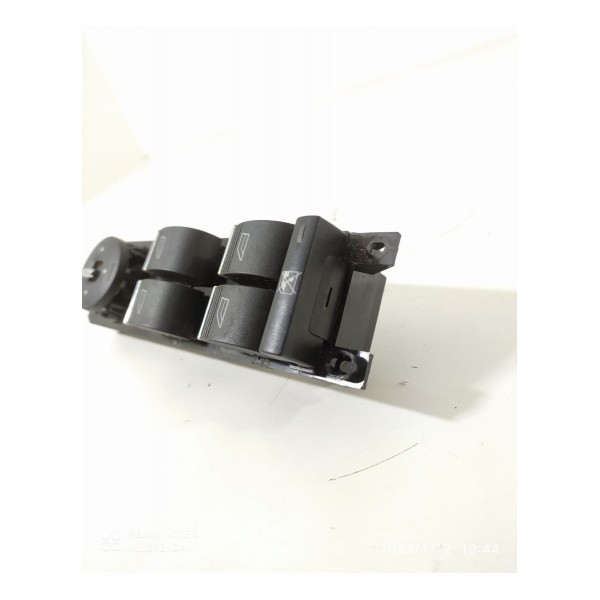 Botão Vidro New Fiesta Dianteiro Esq 2014/2017 Am5t14a132aa