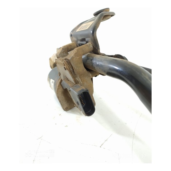 Galhada Motor Limpador Amarok 2010/2020 7e1955113b