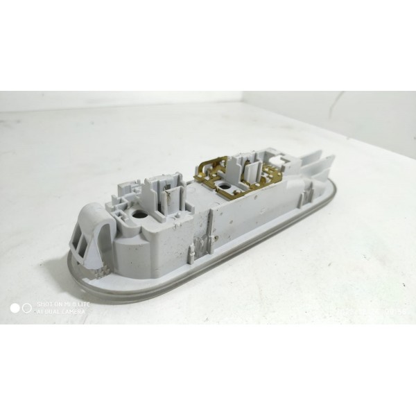 Luz Teto Cortesia Nissan Versa 2014/2019