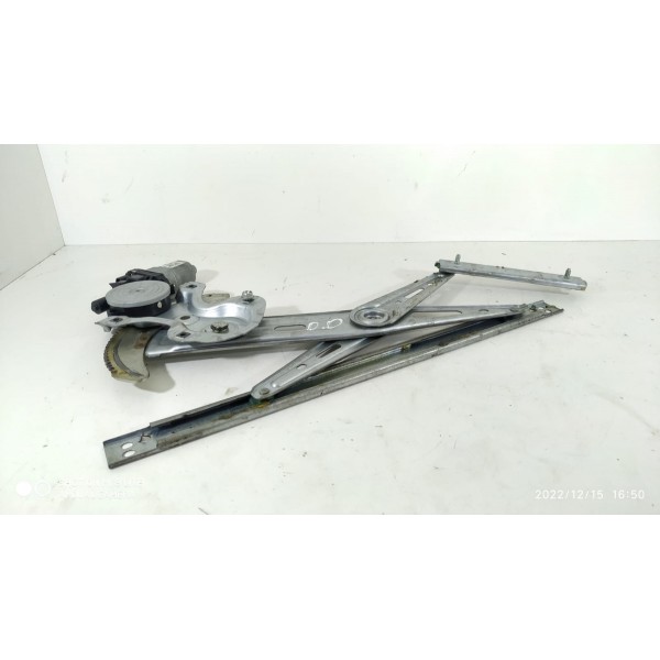 Máquina Vidro Versa Dianteira Direita 2014/2020 Orig