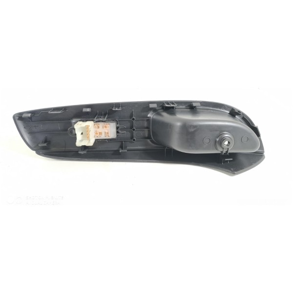 Botão Comando Vidro Versa Traseiro Esquerdo 2014/2019