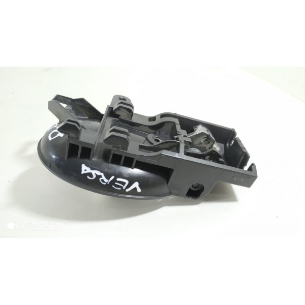 Maçaneta Interna Versa Dianteira Direita 2013 2014  2019