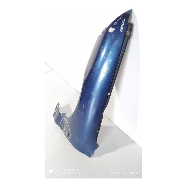 Paralama Mondeo Esquerdo 1998 Detalhe