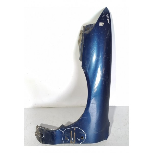 Paralama Mondeo Esquerdo 1998 Detalhe