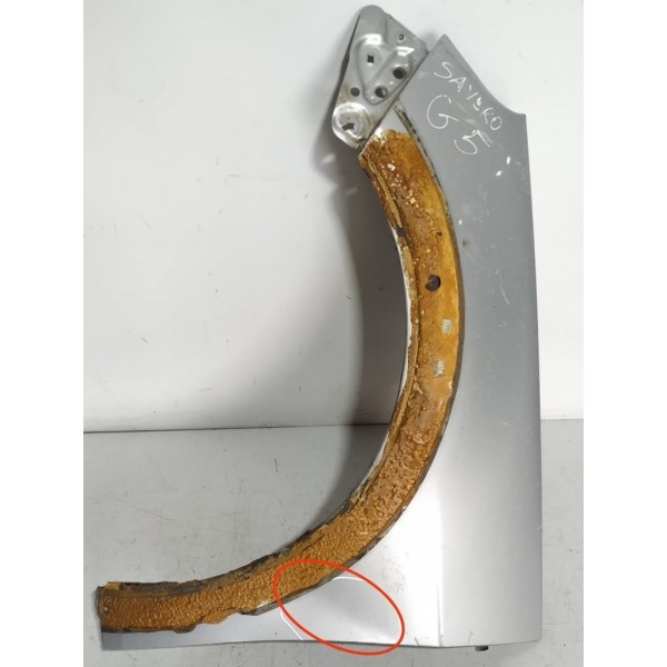 Paralama Saveiro G5 2012 Esquerdo Detalhe