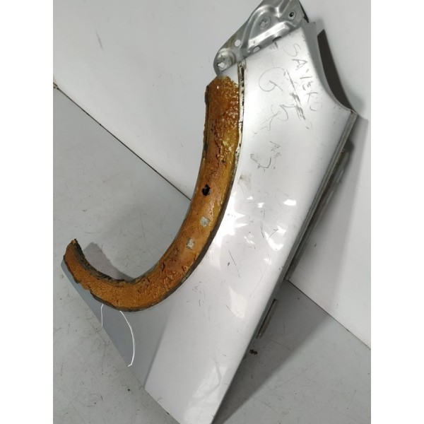 Paralama Saveiro G5 2012 Esquerdo Detalhe