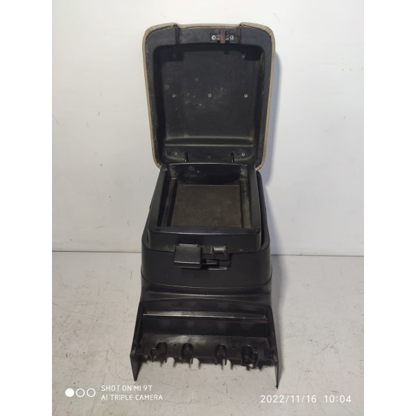 Console Central Apoio Braço Pajero Full 2011 Detalhe