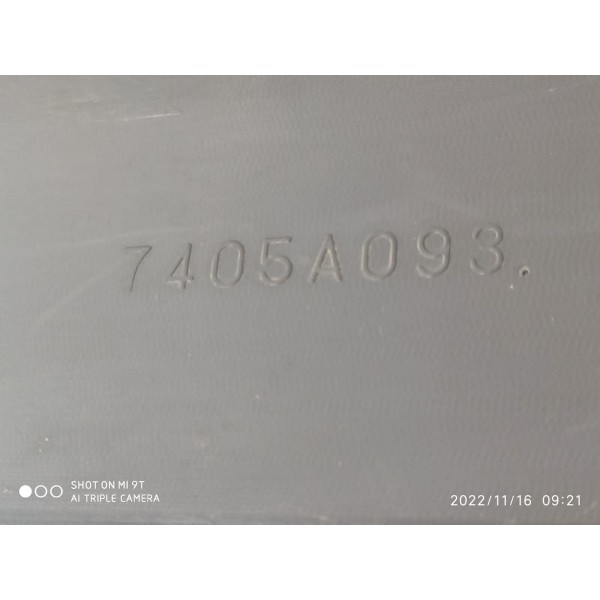 Spoiler Esquerdo Pajero Full 2008 A 2014 Detalhe