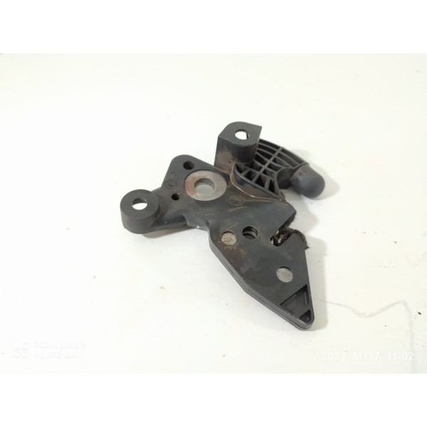 Trava Banco Tras Dir Citroen C4 Cactus 2021 1081445