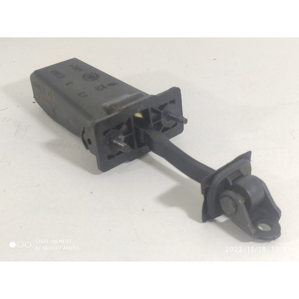 Limitador Porta Cactus Dianteiro Direito 2018 2020 2024 Orig