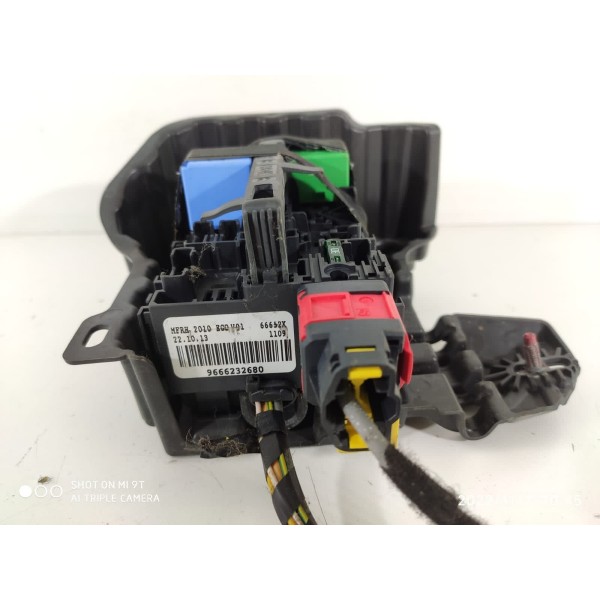 Caixa Fusiveis Peugeot 208 2014/2019 9666232680