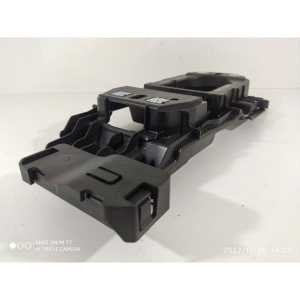 Suporte Console Central Audi Q5 2020 80b863531a