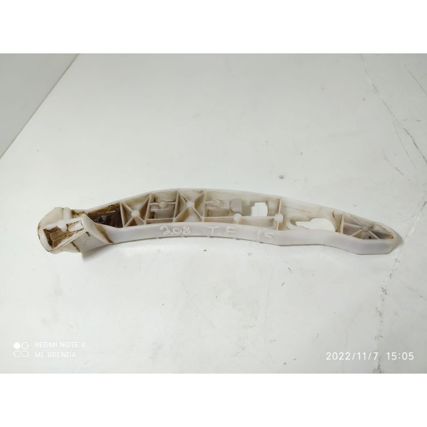 Guia Parachoque Peugeot 208 Traseiro Esquerdo 2014 2015/2019