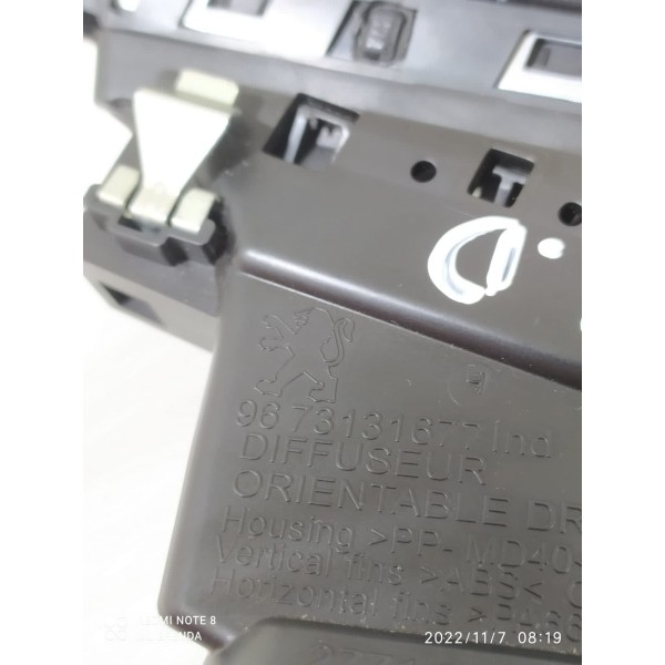 Difusor Ar Peugeot 208 Direito 2014/2019 9673131677