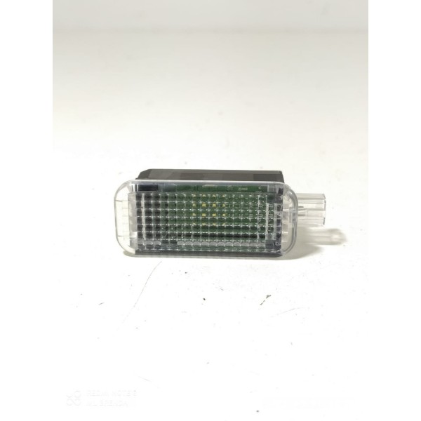 Luz Cortesia Banco Dianteiro Audi Q5 2017/2023