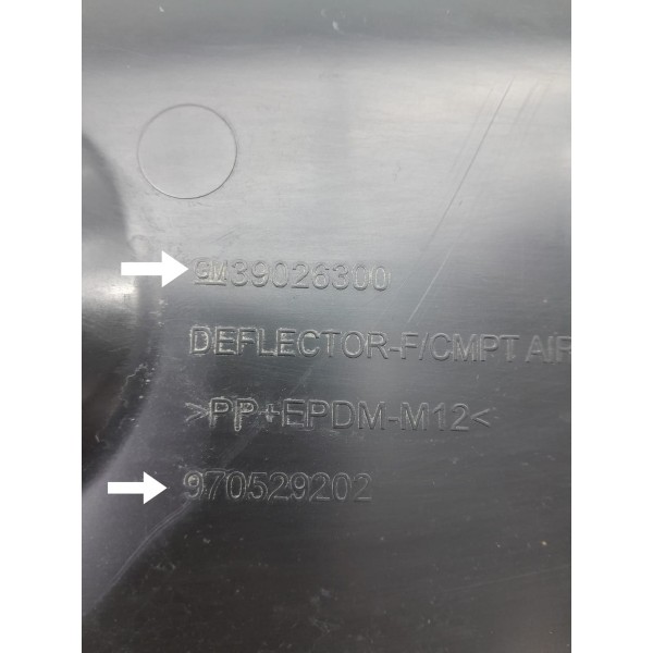 Defletor Ar Inferior Cruze Sedan Esquerdo 2017/2022 39026300