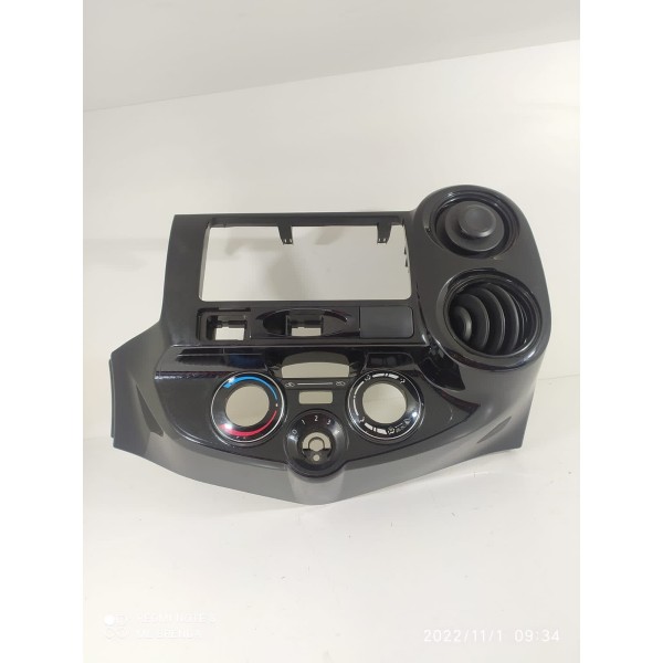Moldura Painel Central Toyota Etios 2015 2016 2020
