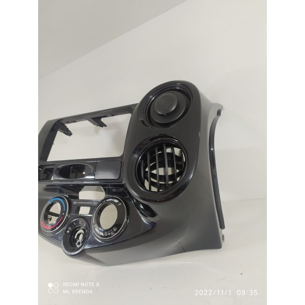 Moldura Painel Central Toyota Etios 2015 2016 2020