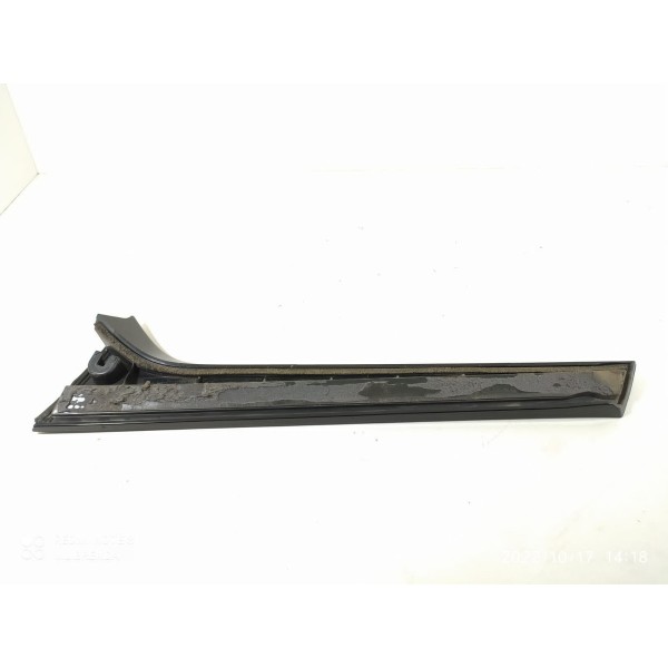 Aplique Moldura Tampa Traseira Audi Q5 17/23 Di 80a854872