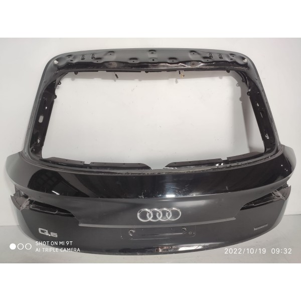Tampa Traseira Audi Q5 2017/2021 Lisa Preto